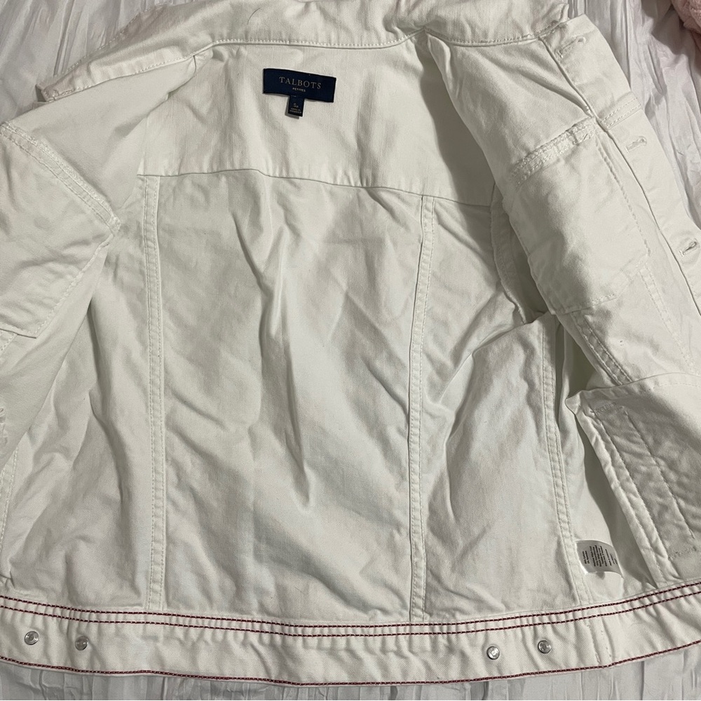 Talbots button jean jacket - Picture 13 of 13